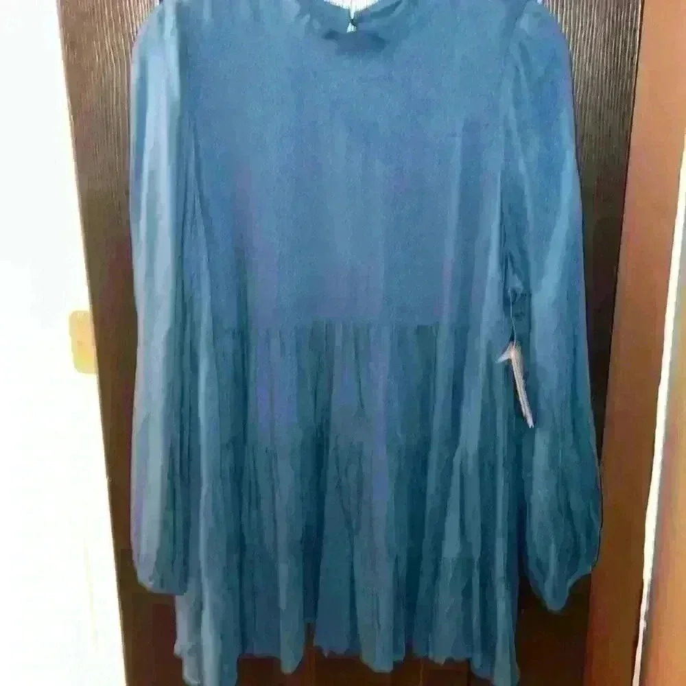 Destination Maternity blouse new with tag